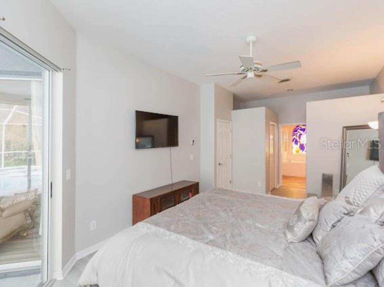 Listing Photo 9