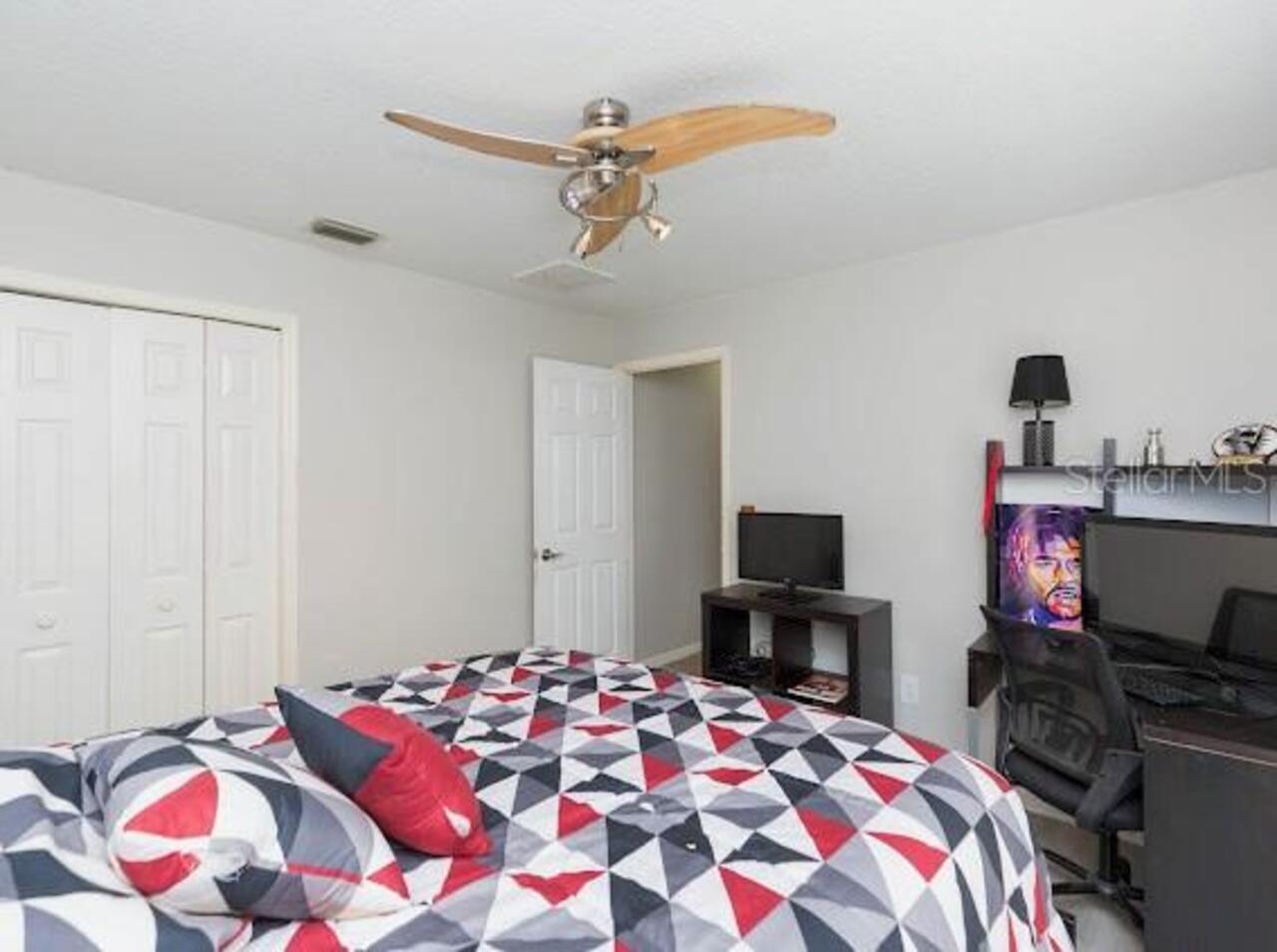 Listing Photo 16