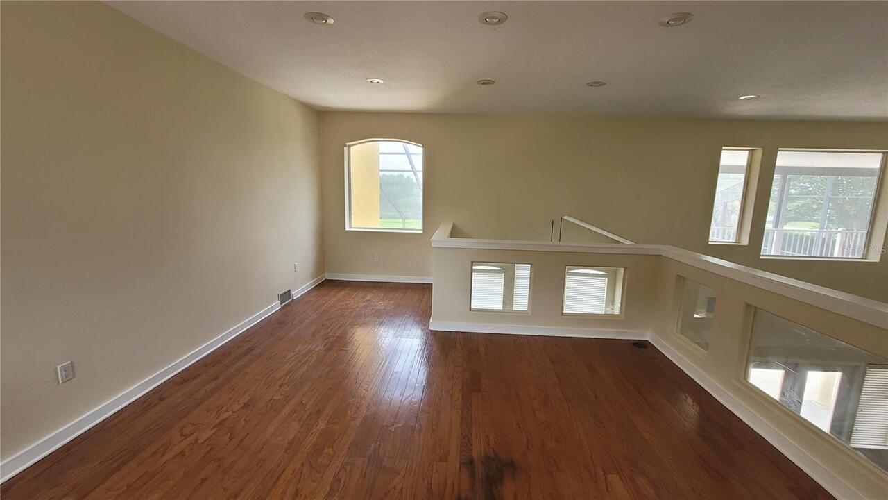 Listing Photo 23