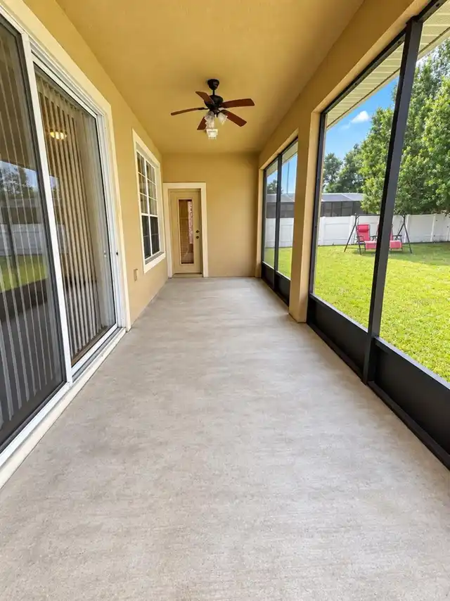 Listing Photo 8