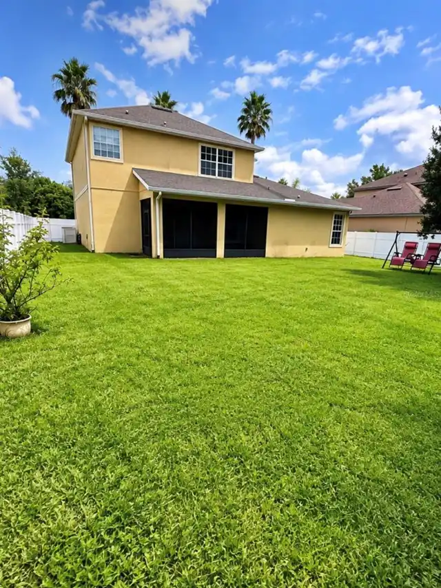 Listing Photo 9