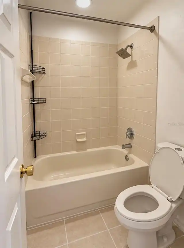 Listing Photo 25