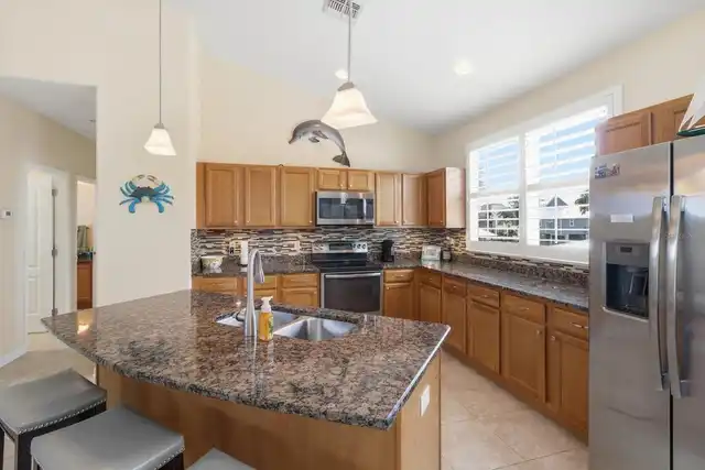 Listing Photo 19