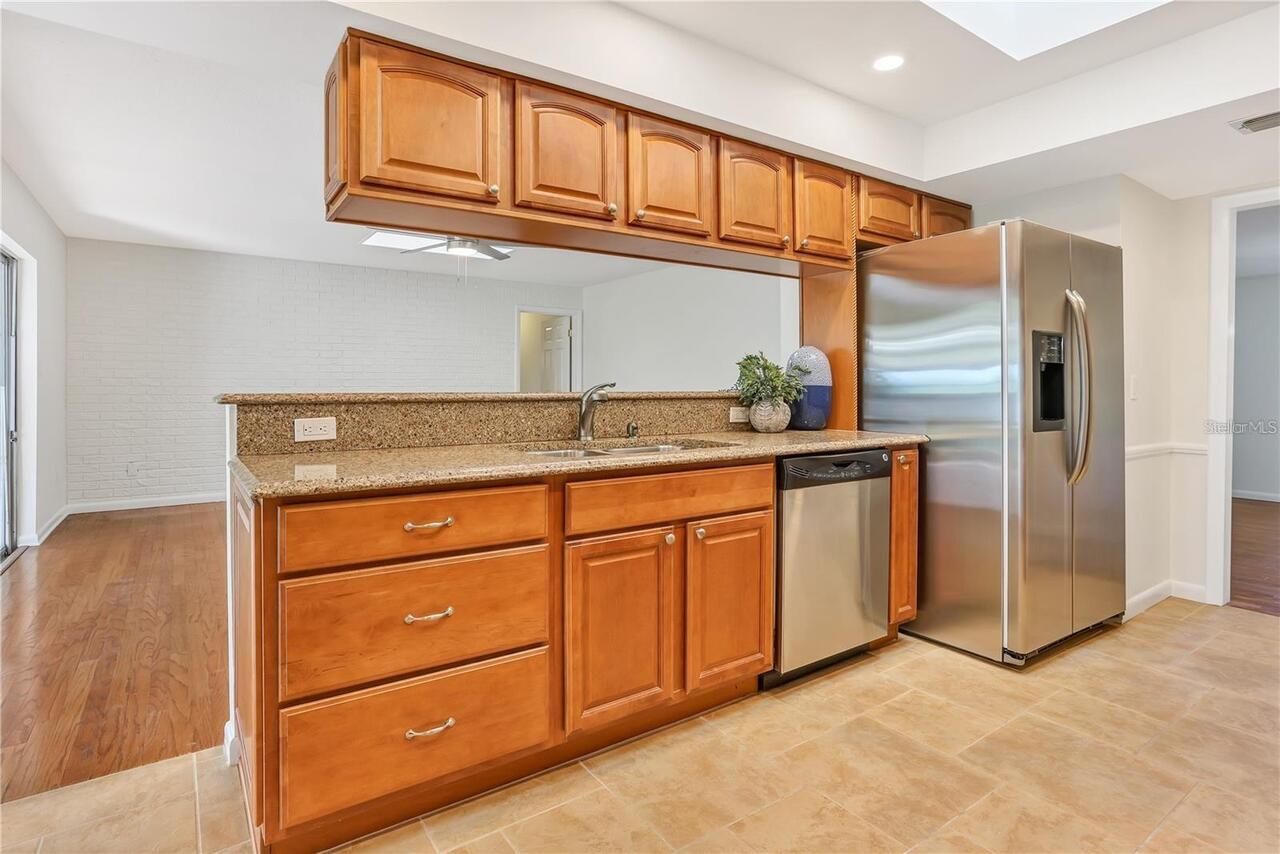 Listing Photo 18