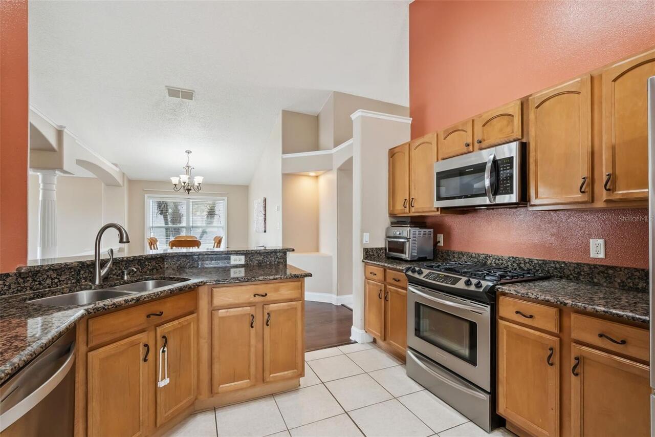 Listing Photo 8