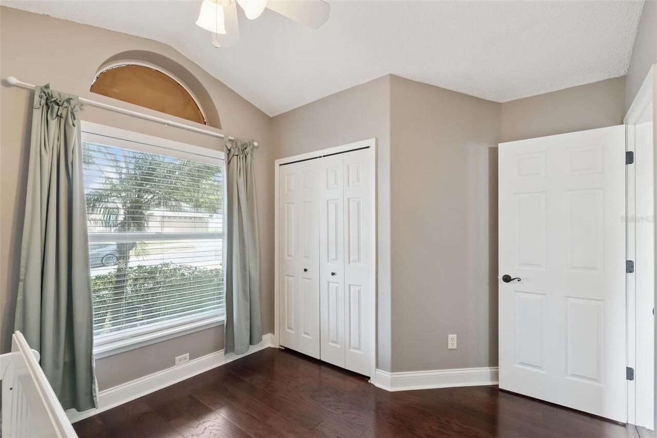 Listing Photo 25