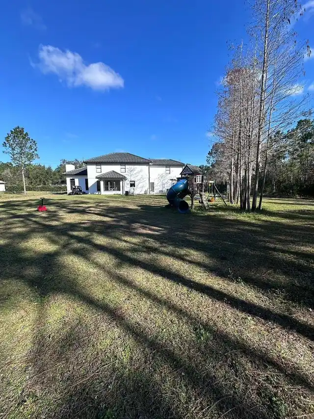 Listing Photo 17