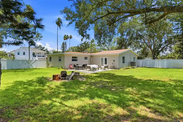Listing Photo 25