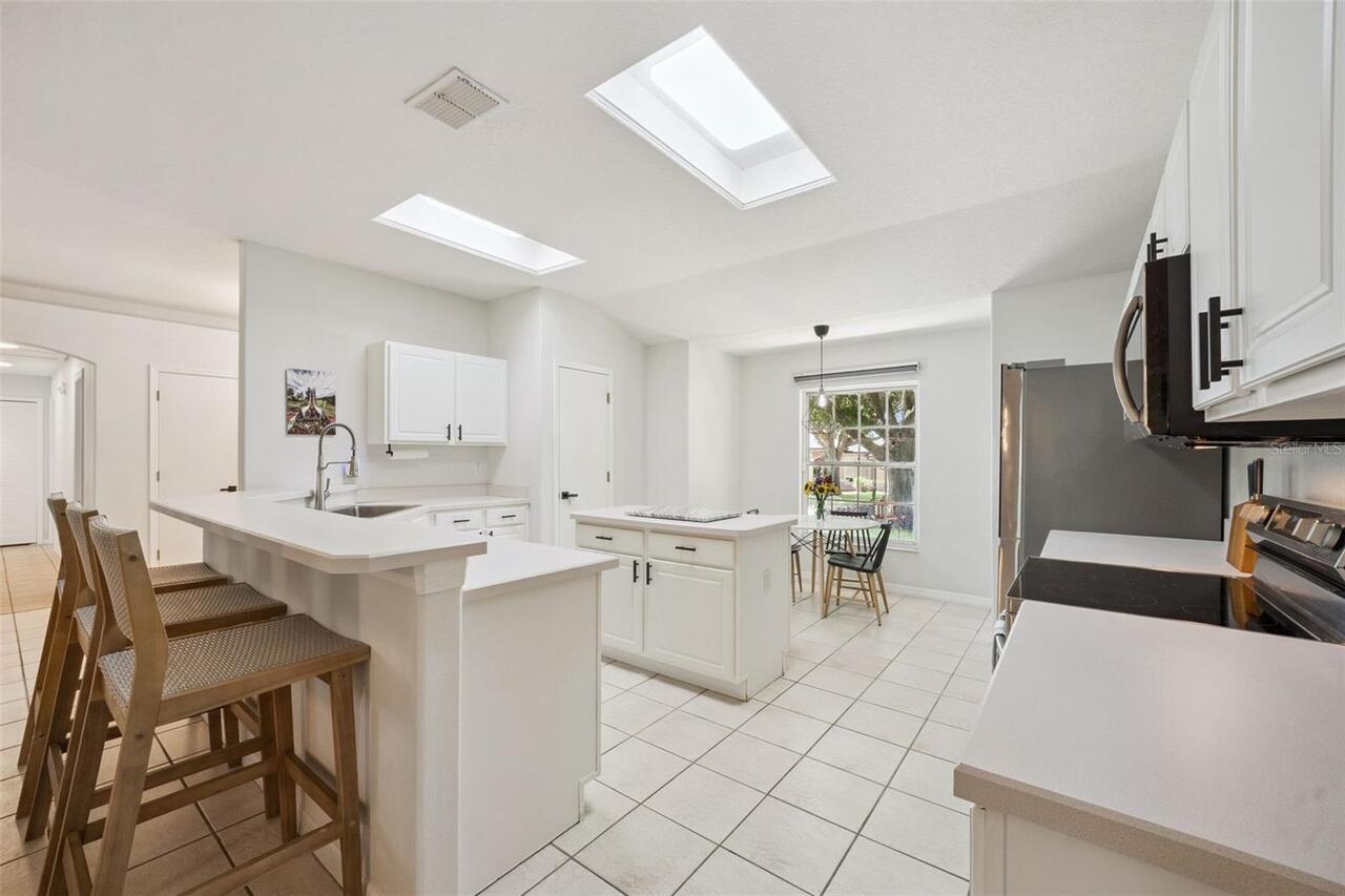 Listing Photo 17