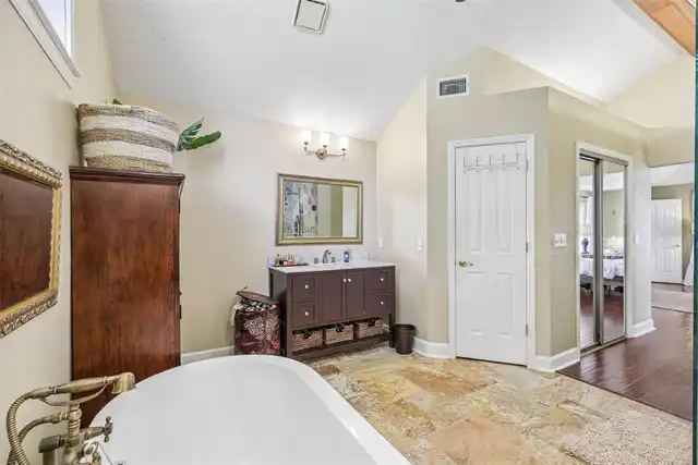 Listing Photo 48