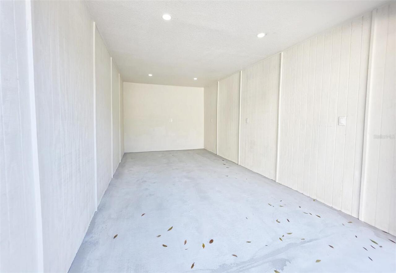 Listing Photo 34