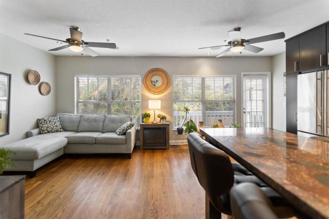 Listing Photo 10