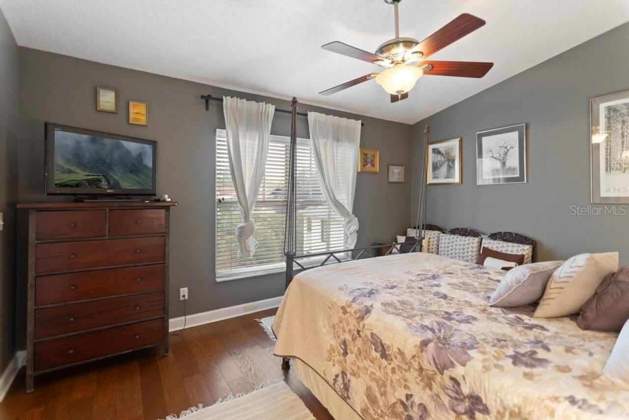 Listing Photo 33