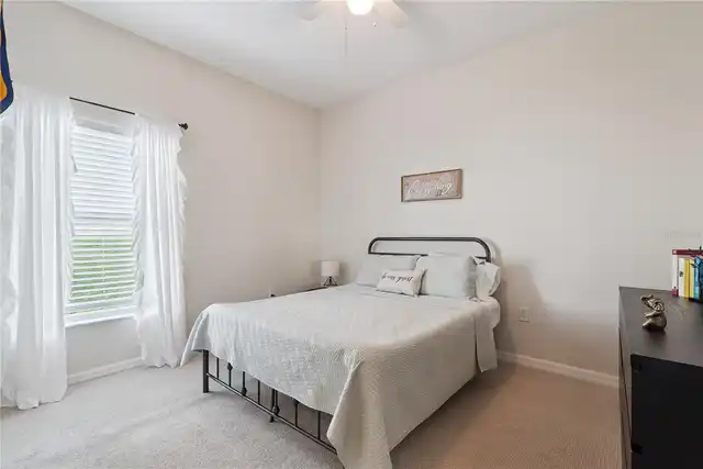 Listing Photo 28