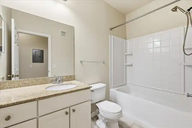 Listing Photo 7