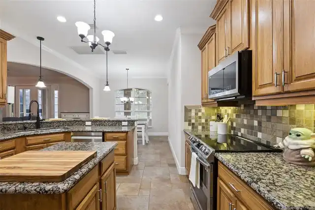 Listing Photo 13