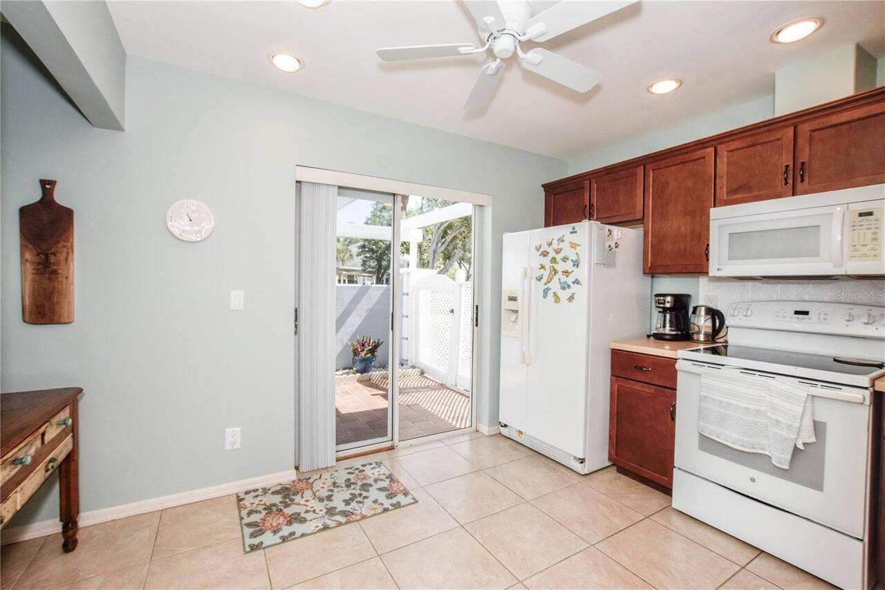 Listing Photo 7