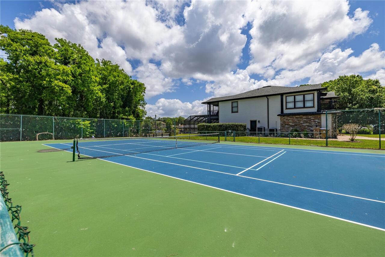 Listing Photo 17