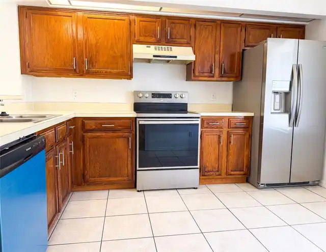 Listing Photo 7