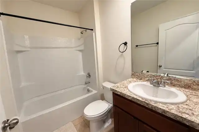 Listing Photo 11
