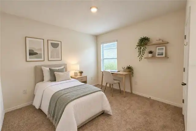 Listing Photo 12