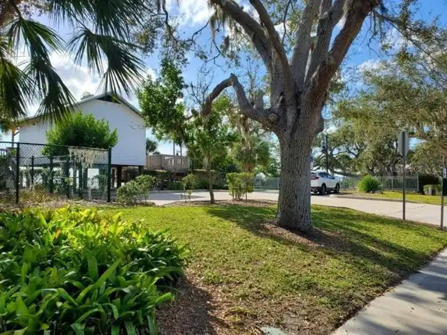 Listing Photo 24