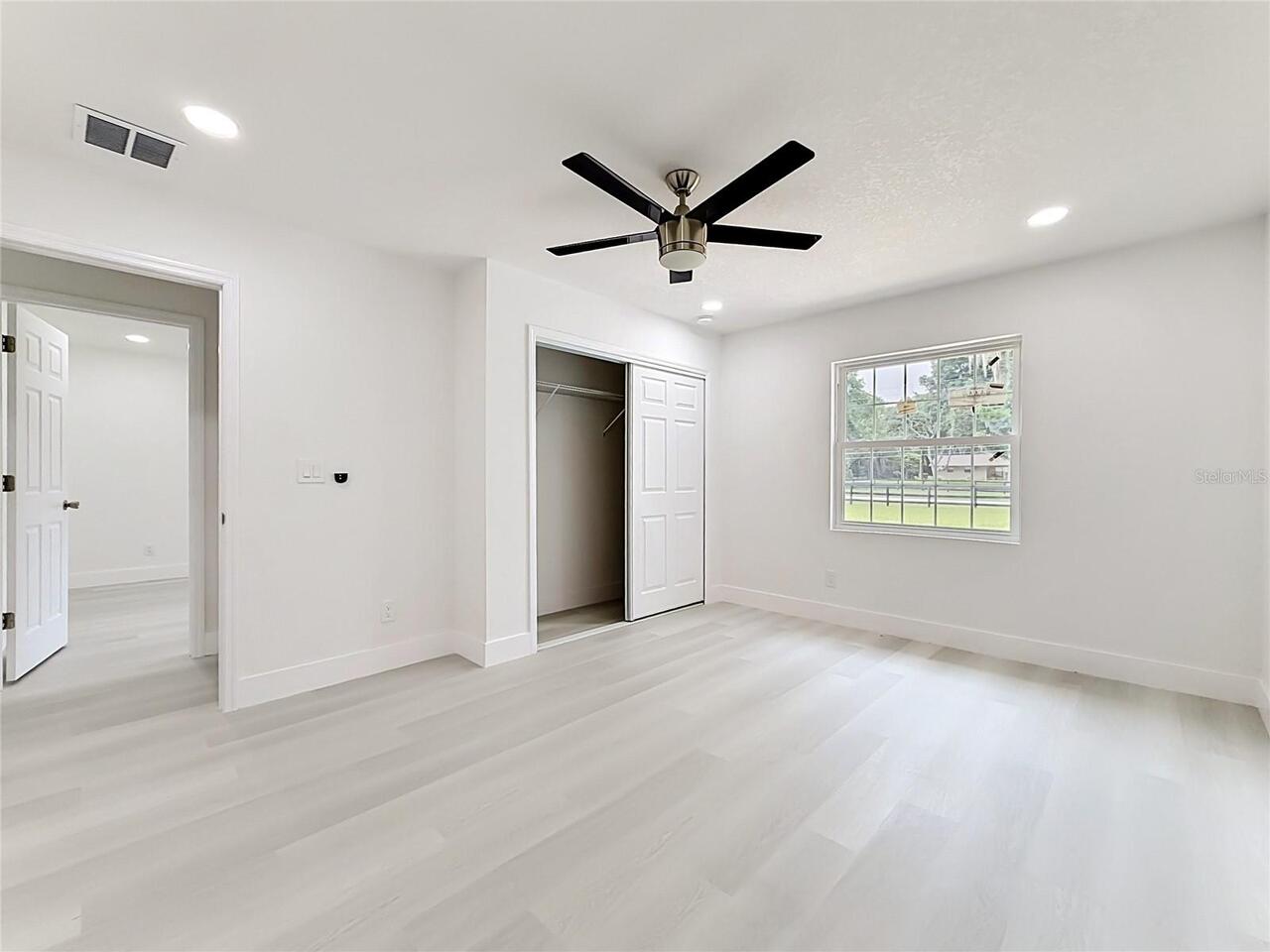 Listing Photo 33