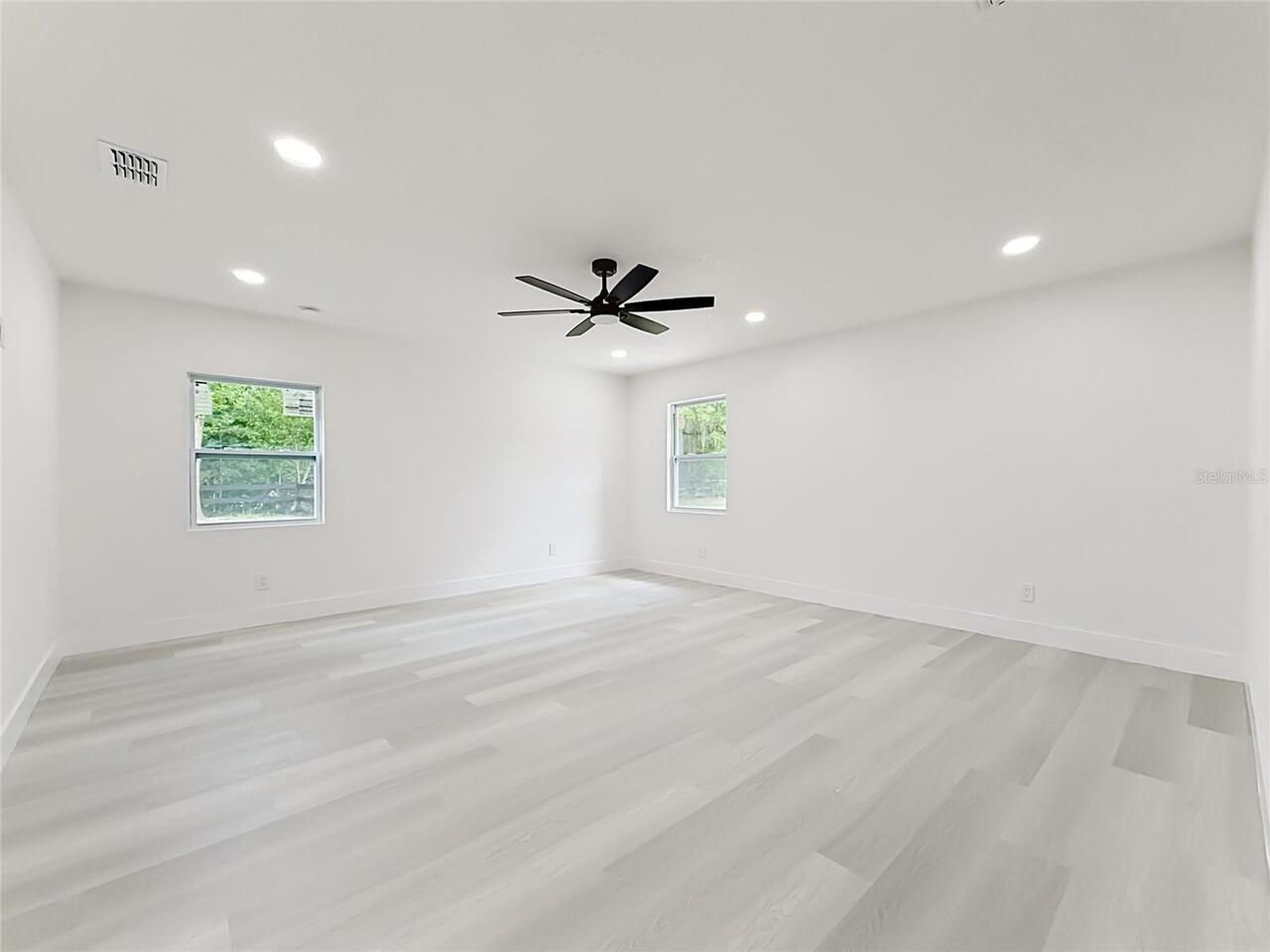 Listing Photo 45