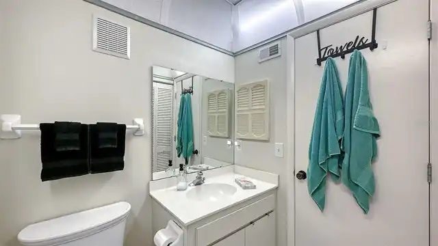 Listing Photo 18