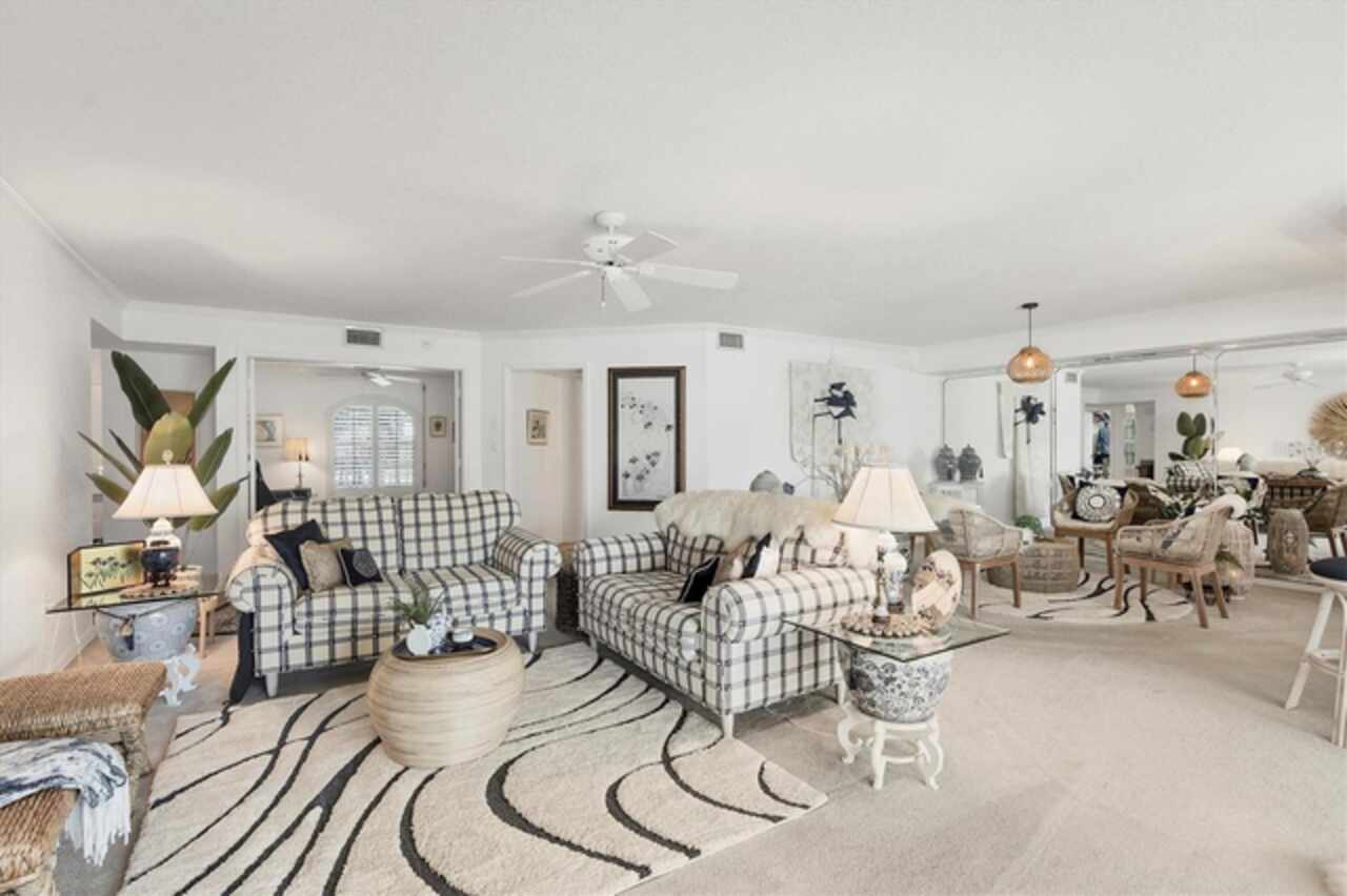 Listing Photo 16