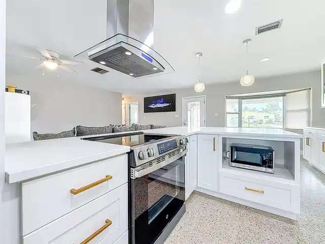 Listing Photo 21