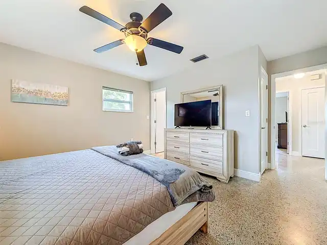 Listing Photo 34