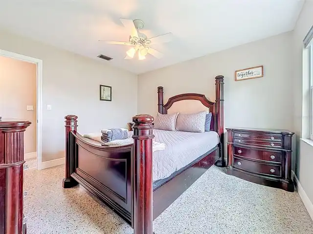 Listing Photo 44