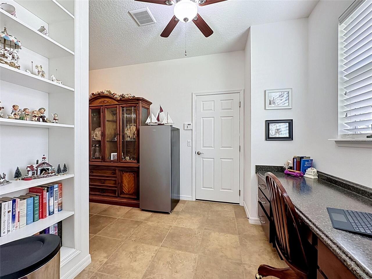 Listing Photo 18