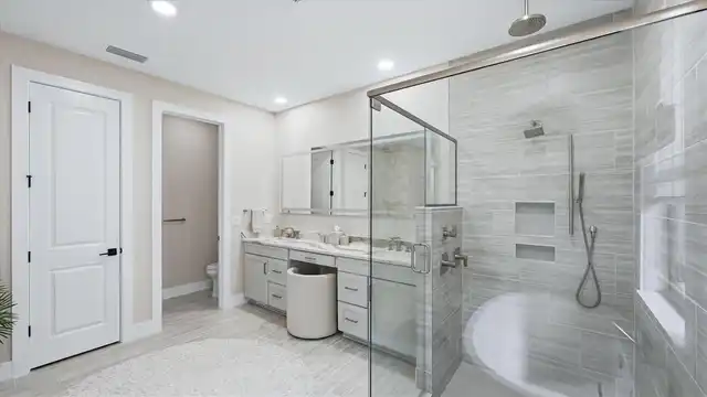 Listing Photo 34