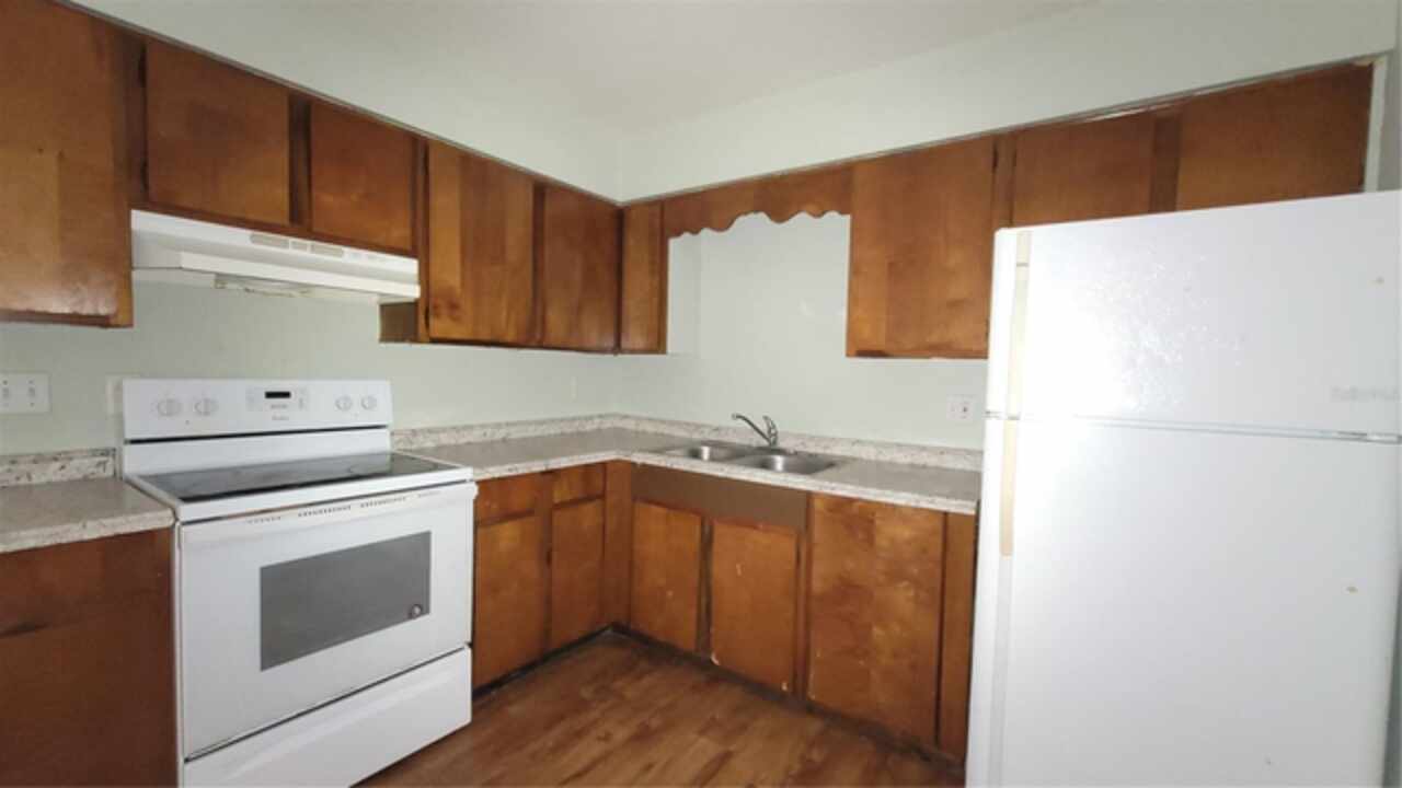 Listing Photo 7