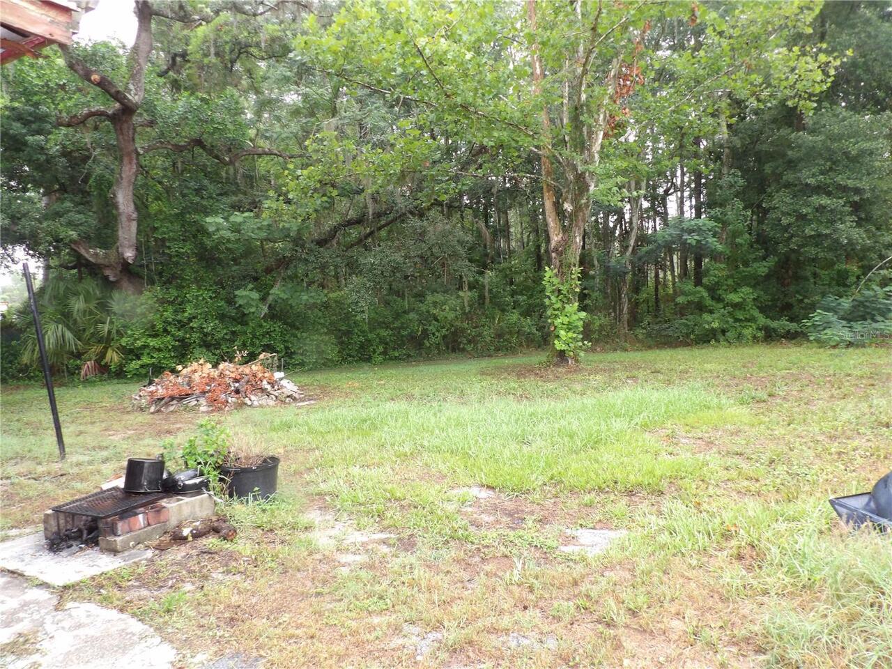 Listing Photo 12