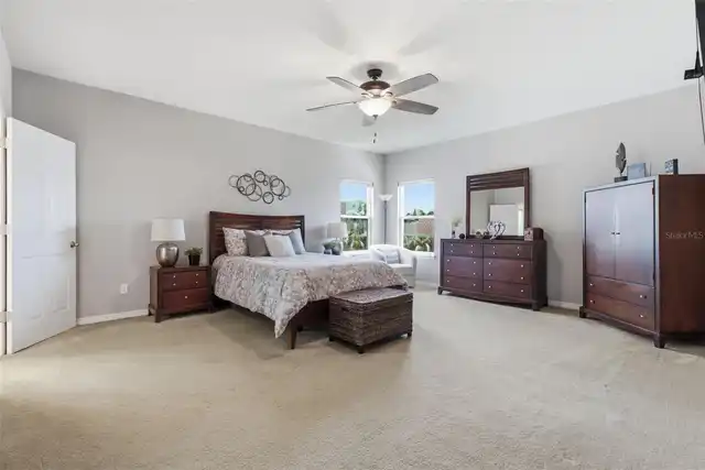 Listing Photo 15