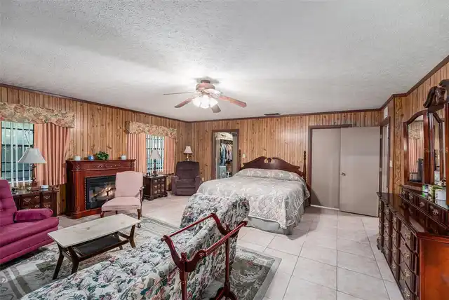 Listing Photo 25