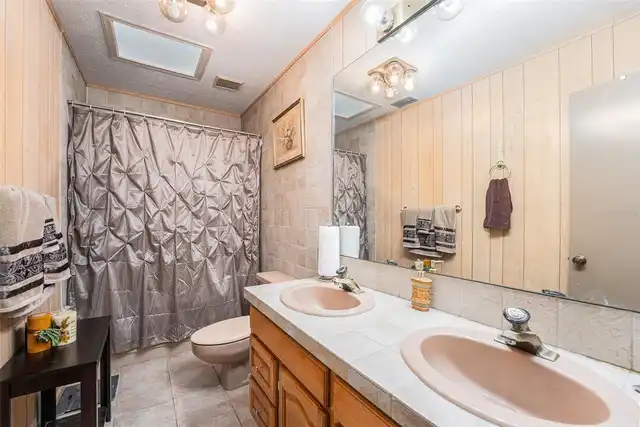 Listing Photo 32