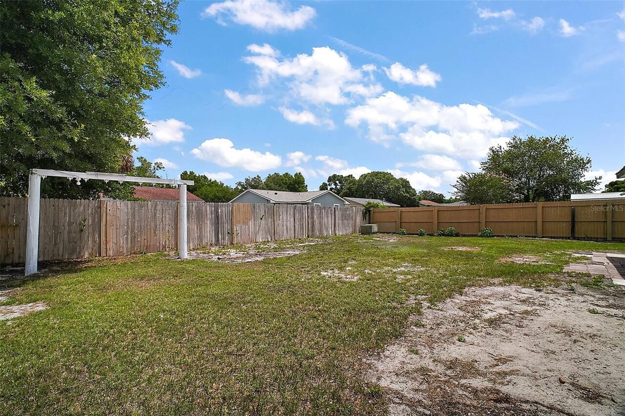 Listing Photo 22