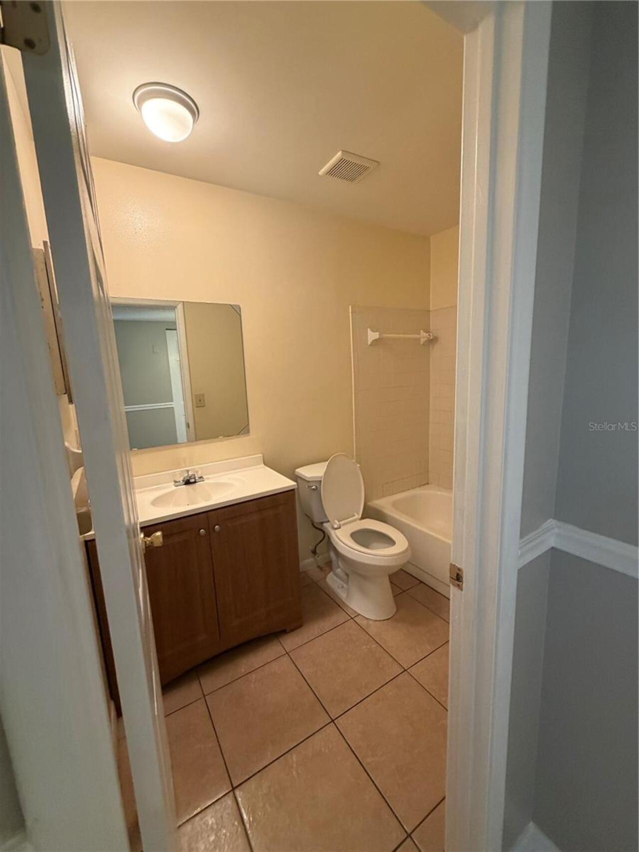 Listing Photo 9