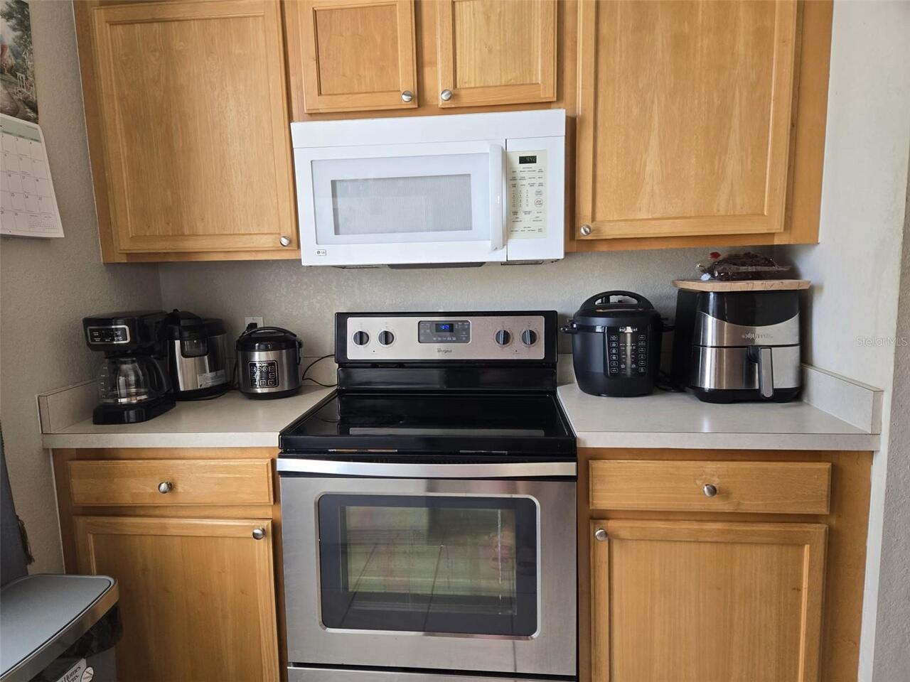 Listing Photo 9