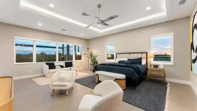 Listing Photo 7