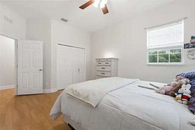 Listing Photo 37