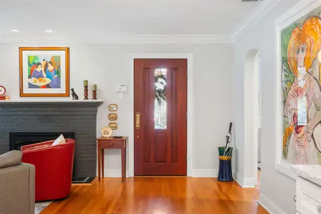 Listing Photo 6