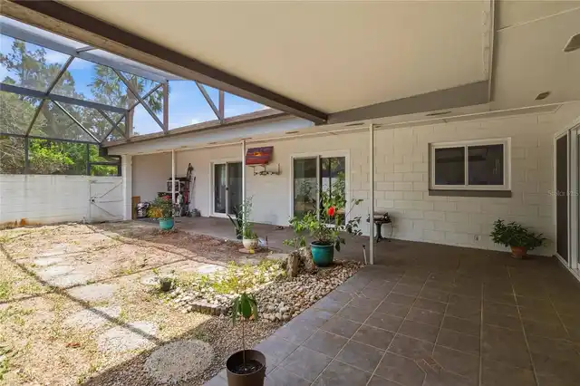 Listing Photo 22
