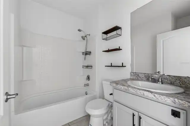 Listing Photo 22