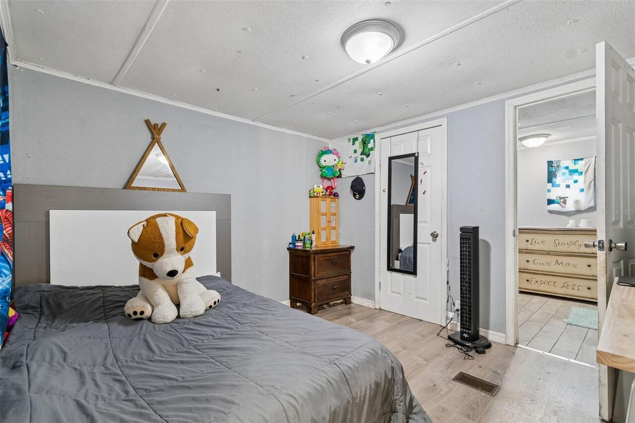 Listing Photo 21