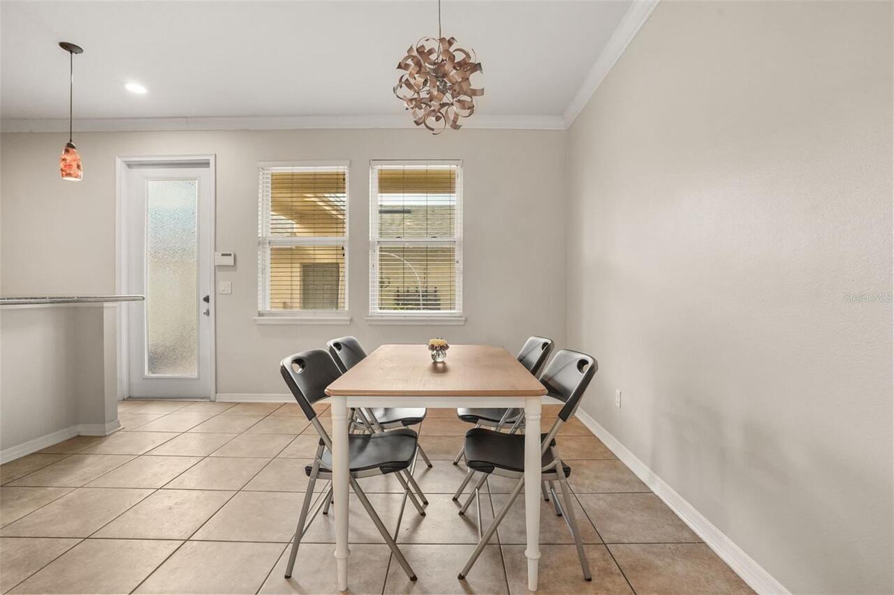Listing Photo 9